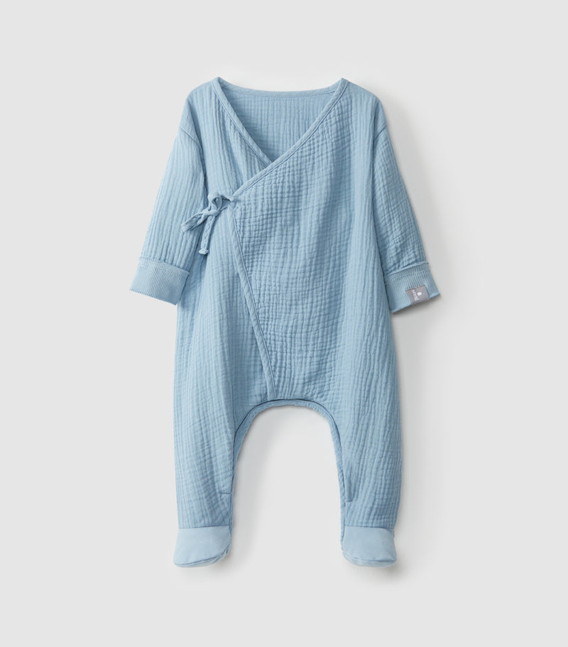 Babygrow trespasse em musselina orgânica